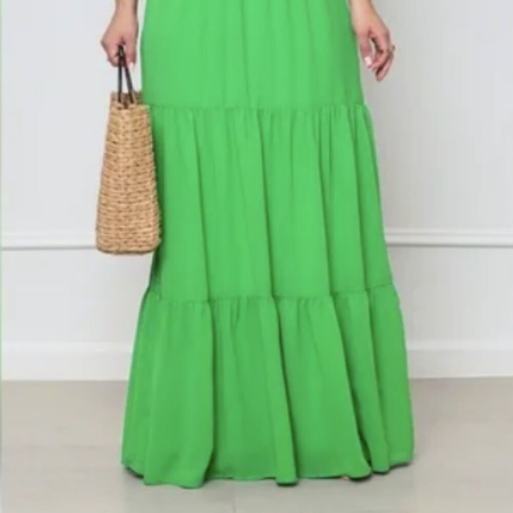 Elegant Green V-Neck Dress - Picture 2 of 4